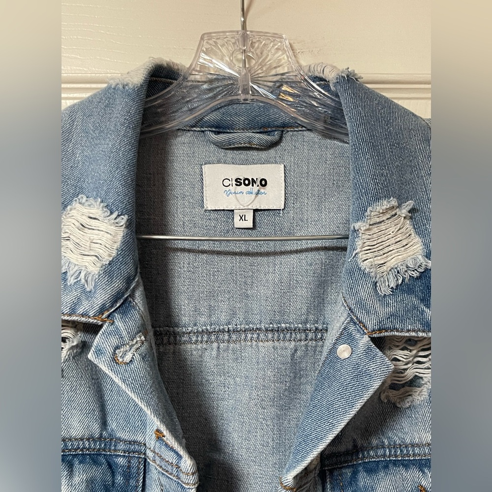 CISONO Denim Collection Distressed Light Wash Jean Jacket Size XL - Picture 5 of 9